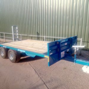 8 ton agri low loader 18ftx8 on 400x15.5 tyres 
