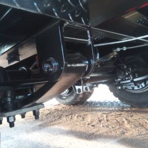 option fo 10stud commercial axels and 20 ton springs 