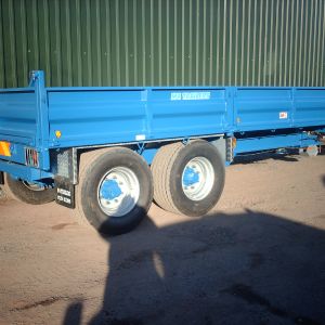 Dropside 12Ton 16'8'x24" on 435x50x19.5