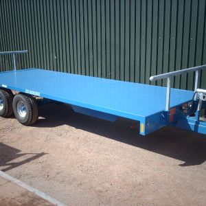8ton 22x8 0n 12.5x80x15.3 tyres 